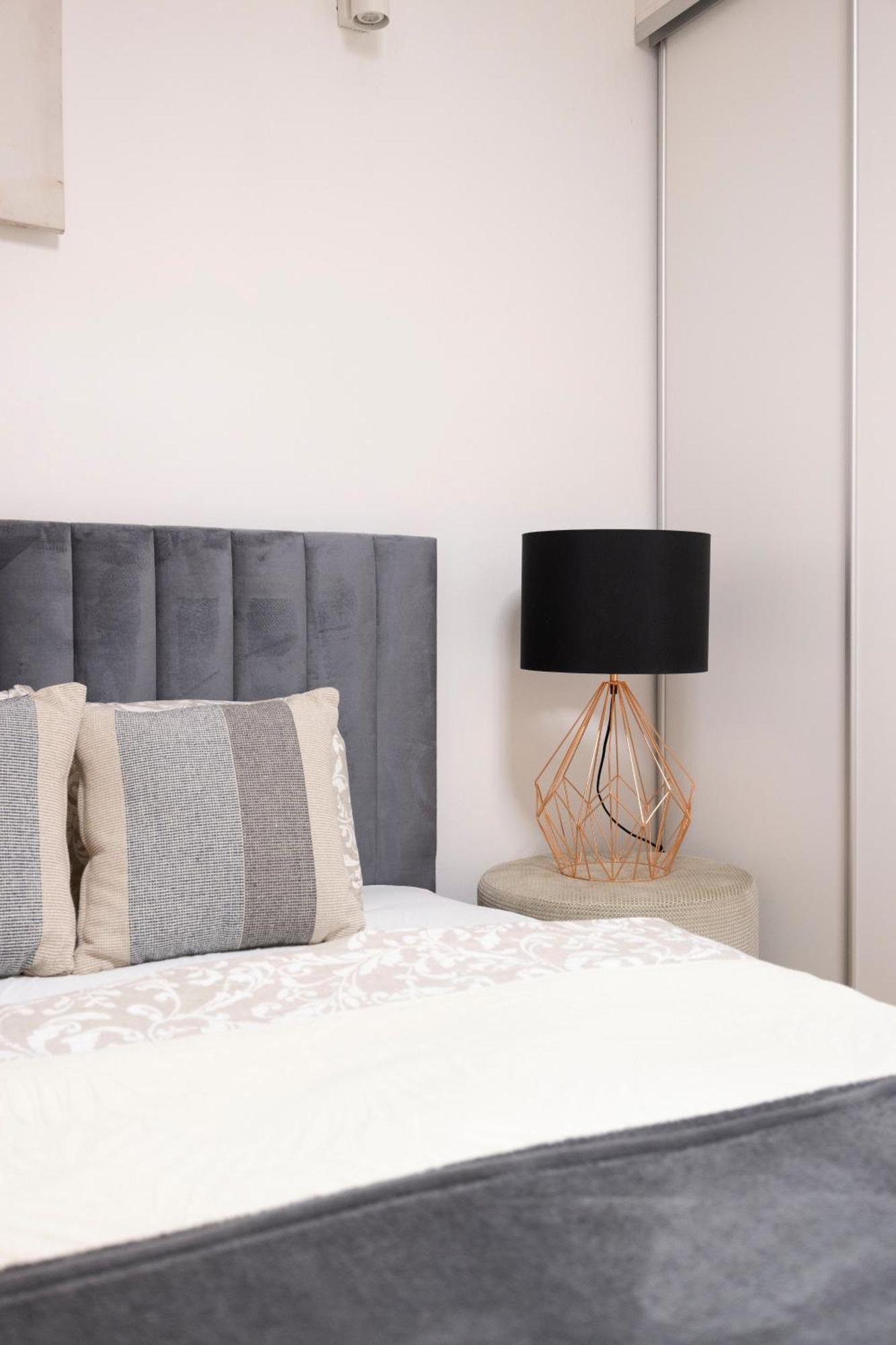 Super Central Cozy Home On The St. Stephen Road Budapest Extérieur photo